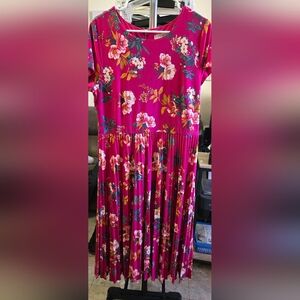 LOFT magenta floral pleated midi dress - sz 12